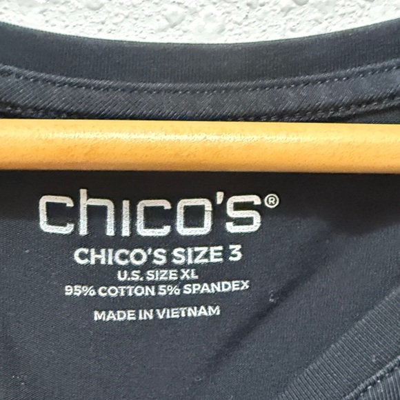 Chico’s Black Women's Top, Size 3 - Picture 2 of 3